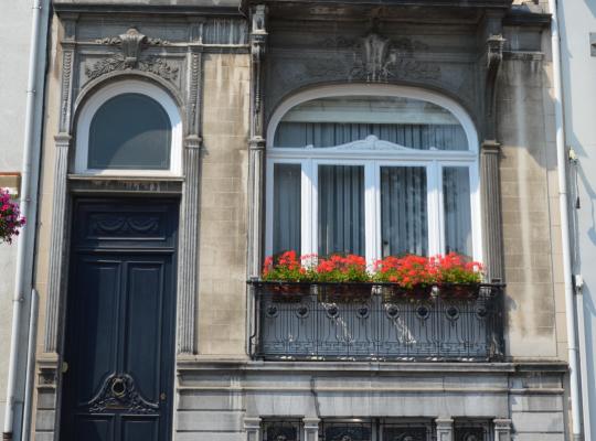 Burgerhuis Delacroix - Onroerend Erfgoed