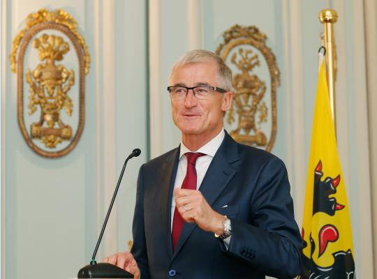 Minister-president Bourgeois: “Vlaamse natie treedt zelfbewust de toekomst tegemoet”