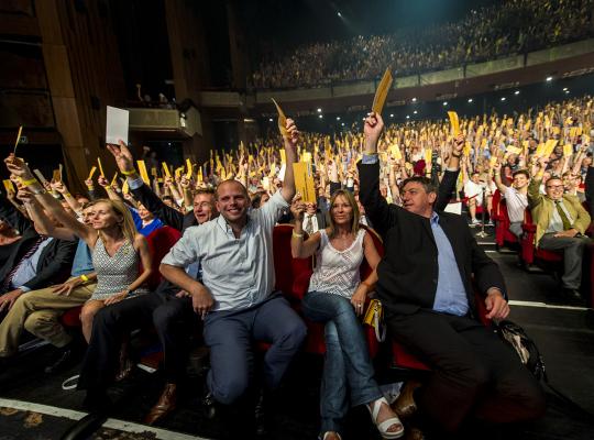 Ledencongres N-VA keurt VVV-akkoord goed